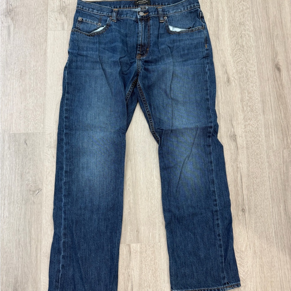 Banana Republic Men's Relaxed Fit Jeans in Deep Blue